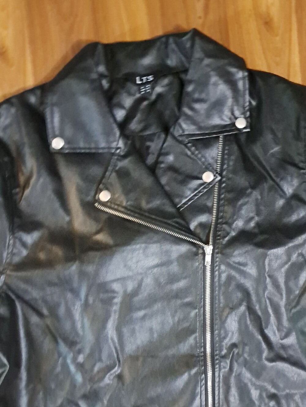 Women’s Black Faux Leather Moto Jacket with Zip Pockets - Picture 3 of 7